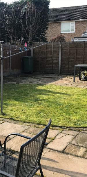 Swanbourne Drive 5 - Photo 2