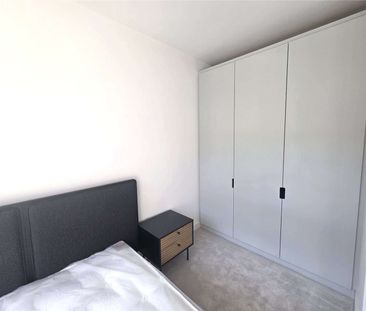 AVAILABLE MAY 7TH | STYLISH 2 BED 1 BATH | 2ND FLOOR LOCATION | FUL... - Photo 1