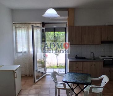 Μονόχωρη γκαρσονιέρα πλήρως εξοπλισμένη Σκαφιδαράς - Photo 2