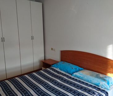 Bilocale arredato con terrazzo - Foto 4