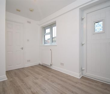 Northgate, Horbury, Wakefield - Photo 2