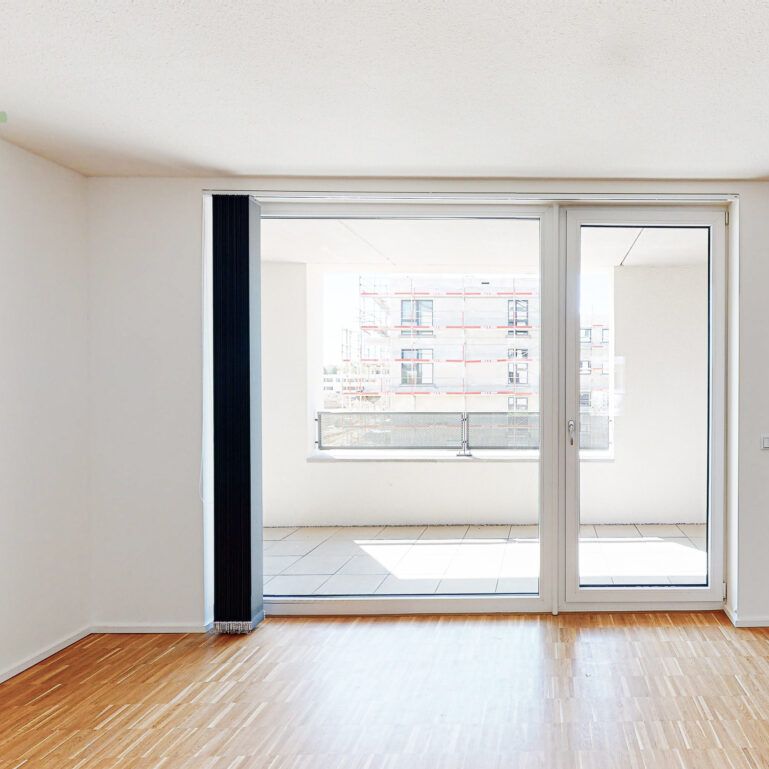 Über zwei Etagen! Attraktive Maisonette-5-Zimmer-Wohnung mit großer Loggia und Terrasse! - Photo 1