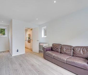 3 bedroom house to rent - Photo 3