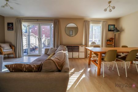 School Street, Mosborough, S20 - Photo 2