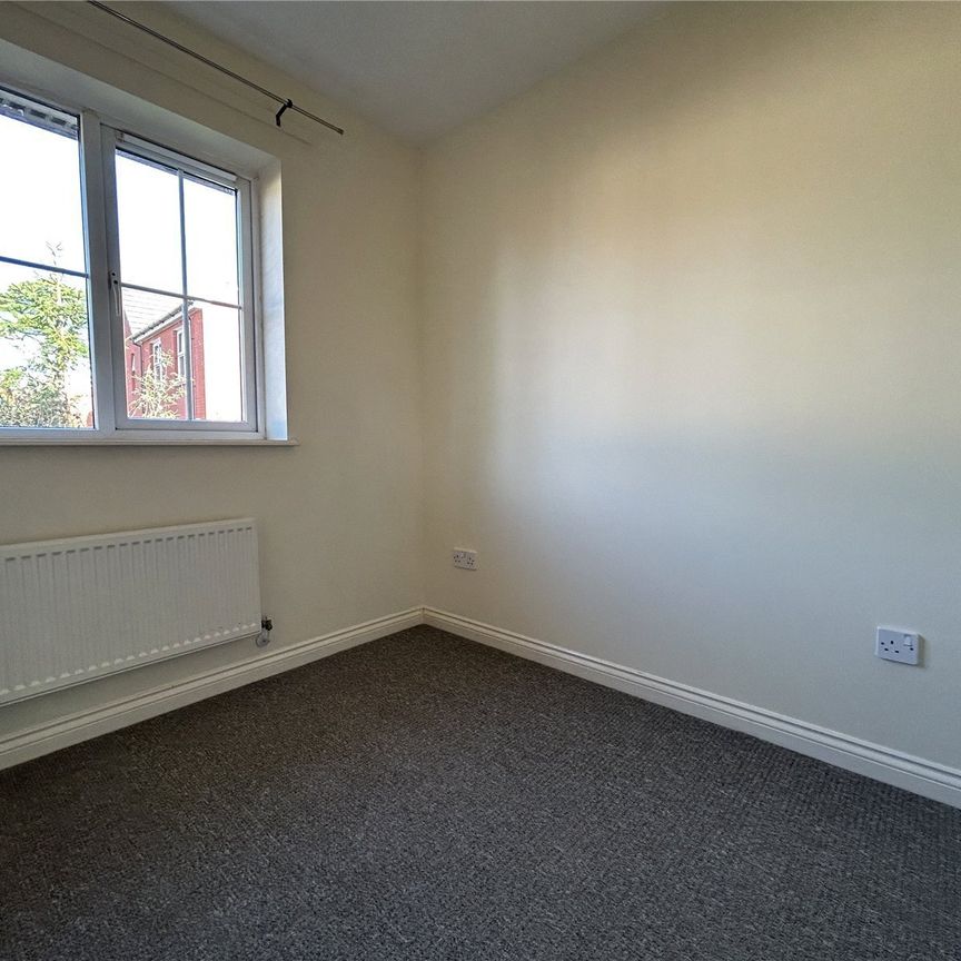 Aveline Court, Cotford St. Luke, Taunton, Somerset, TA4 - Photo 1