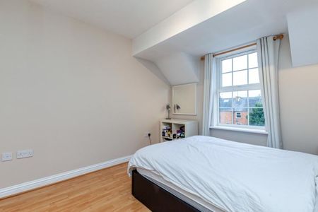 2 bedroom apartment to rent - Photo 4