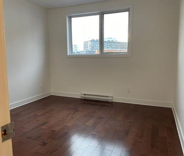 5025 Rue Paré - Photo 4