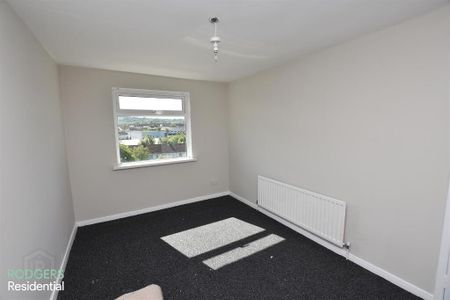14h Ardmillan Gardens, Rathcoole, Belfast, BT37 9AY - Photo 4