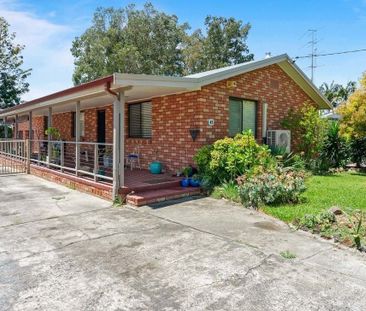 Fantastic Family Home - Photo 2