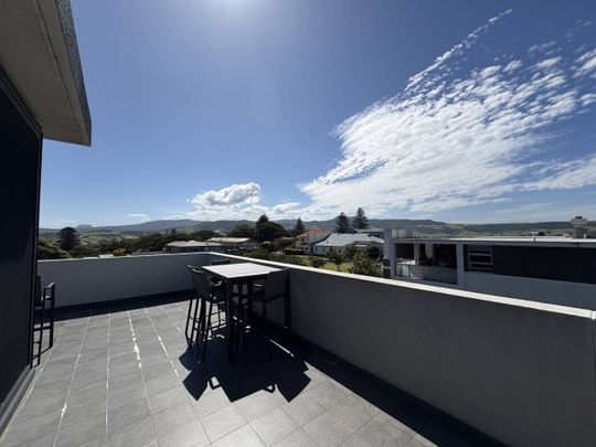 Furnished Stylish Apartment in the Heart of Gerringong - Photo 1