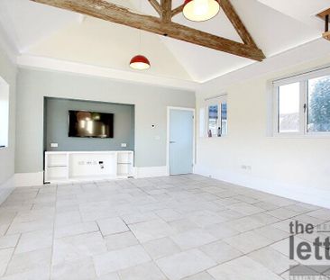 2 bedroom end of terrace house to rent - Photo 6