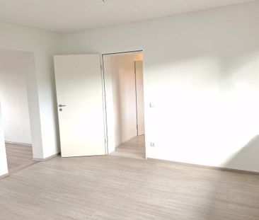 3-Zimmer-Wohnung in 2-Familienhaus in Lich-Langsdorf - Photo 1