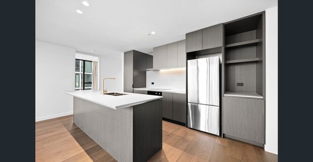 AUSTRALIAN LUXURY THAT FEELS LIKE HOME! - Photo 1