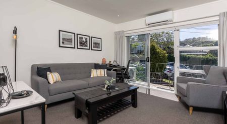 Renovated 1 Bedrom Unit - Photo 4