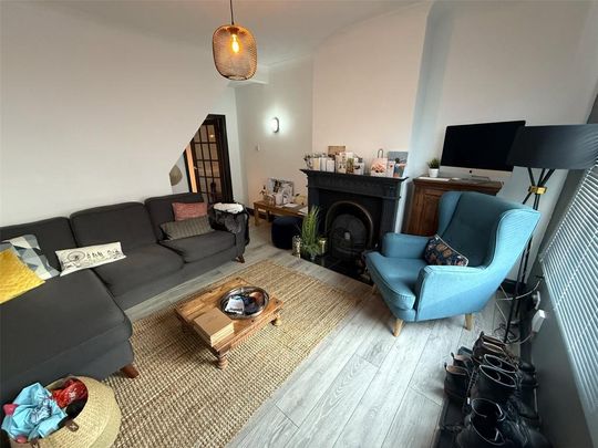 3 bedroom terraced house to rent - Photo 1