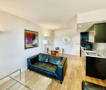 2 bedroom apartment to rent - Photo 5