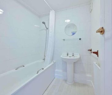 Hollybanks, Hp, Hemel Hempstead, HP3 - Photo 5