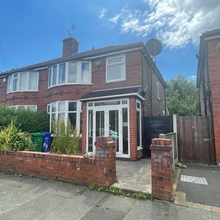 3 bedroom private hall to rent - Photo 1