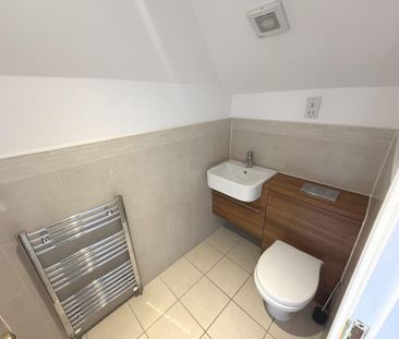 1 bedroom flat to rent - Photo 6