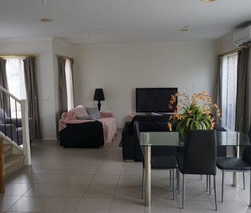 3/3 Jeffrey Streeet, Dandenong North, Vic 3175 - Photo 2