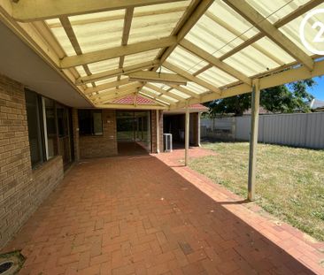 4x1 - Superb Location! - Photo 1