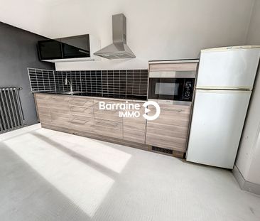 Location appartement à Brest, 2 pièces 45.64m² - Photo 2