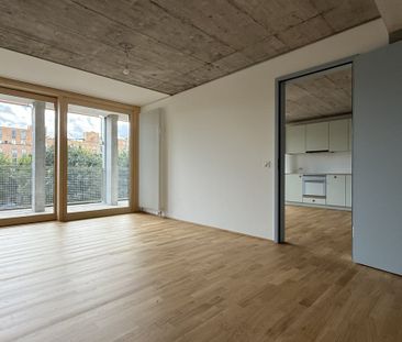 CoDeck: Wohnen im angesagten Hafen-Quartier (Mietvertrag Plus) - Photo 2