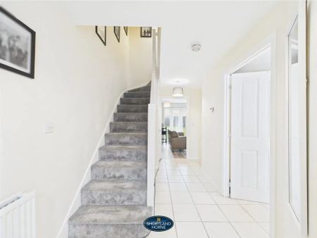 Cherry Tree Drive, Canley, Coventry - Photo 5