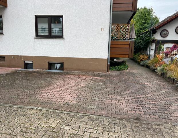 1-Zimmer Souterrain Wohnung in Schriesheim mit Stellplatz - Foto 1