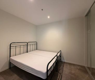 Fully Furnished 2-Bedroom Apartment in the Heart of Box Hill - Photo 3