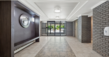 Marlborough Court - Photo 3