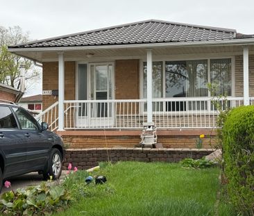 For Lease - 3172 Mallbridge Crescent, Mississauga, Ontario - Photo 3