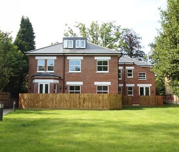 Broomhall Road, Woking - Photo 2