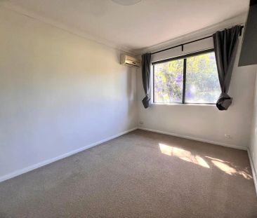 “Charming 2-Bedroom Townhouse in prime location of Baulkham Hills” - Photo 6