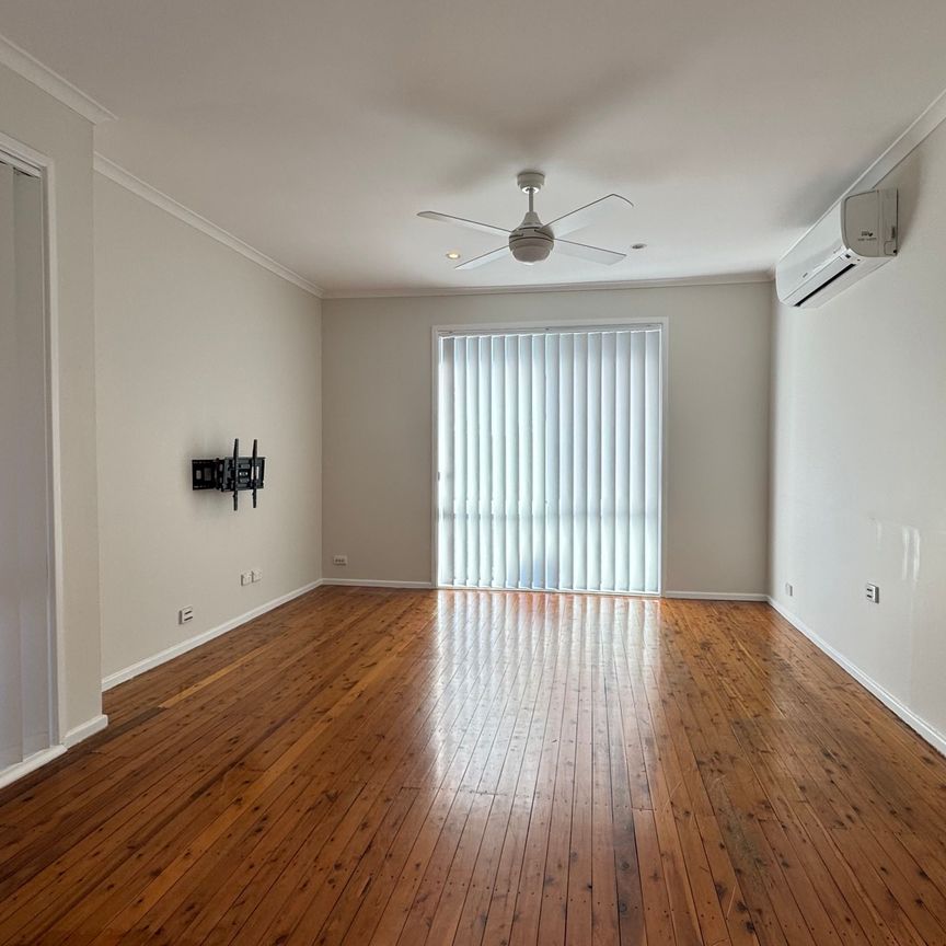 SPACIOUS & CONVENIENT LIVING - Photo 1