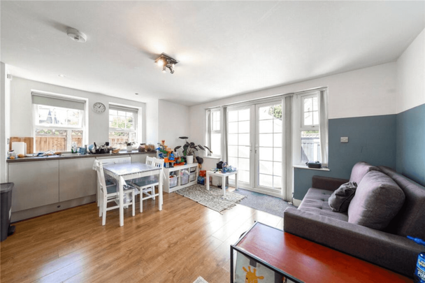 1 bedroom apartment to rent - Photo 1