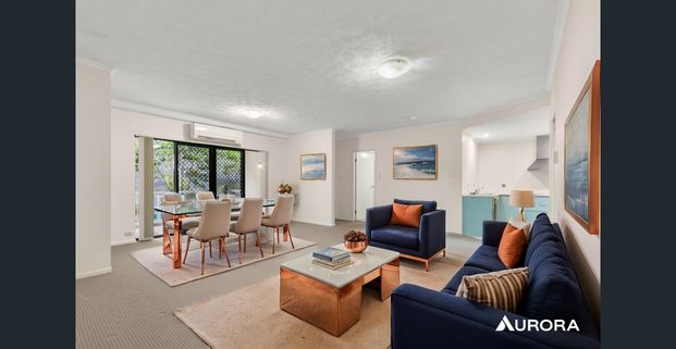 Two Bedroom Unit in Prime Hawthorne Location - Photo 1