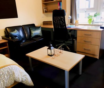 Deluxe Studio - Photo 1