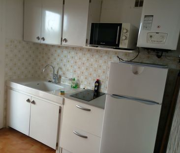 Studio de 27.56 m² avec terrasse au Clos des plages à La Ciotat, - Photo 4