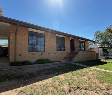 18 Magrath Crescent, Spence ACT, Belconnen - Photo 1