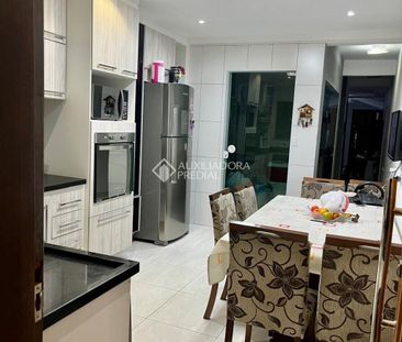 Sobrado com 3 quartos e 300m² para alugar em Vila Luzita, Santo André. - Photo 5