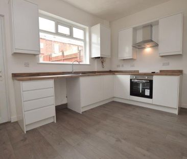 2 bedroom terraced house to rent - Photo 6