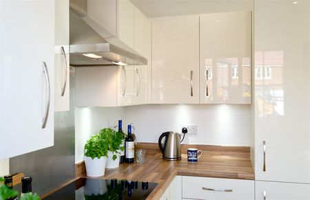 2 Bedroom House To Rent - Photo 4