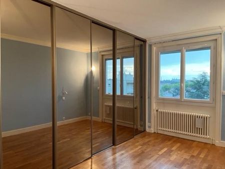 Location Appartement 4 pièces 91m² LYON 5ème - Photo 5