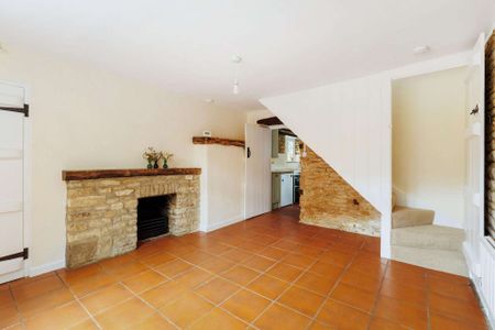 A recently refurbished three bedroom detached cottage in a rural location with an enclosed garden and private parking. - Photo 2