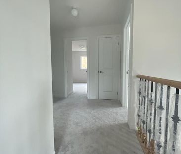 For Lease - 85 Baycroft blvd Boulevard, Essa, Ontario - Photo 3