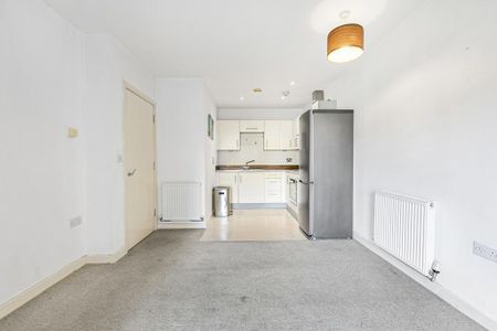 1 bedroom flat to rent - Photo 5