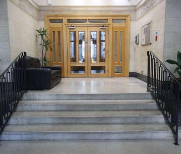 South Block, Belvedere Road, London, SE1 - Photo 5