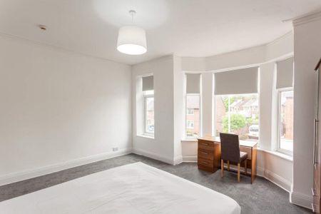 5 bedroom terraced house to rent - Photo 4