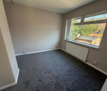 2 bedroom semi-detached house to rent - Photo 5